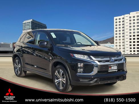 Used 2025 Mitsubishi Outlander Sport ES AWD/4WD image 1