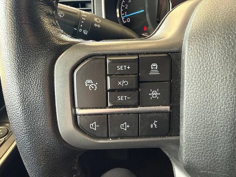 Used 2022 Ford F150 XLT w/ Equipment Group 302A High AWD/4WD image 18