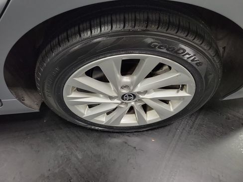 Used 2023 Toyota Camry LE FWD image 10