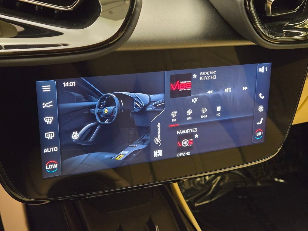 Used 2025 Ferrari 12Cilindri RWD image 41