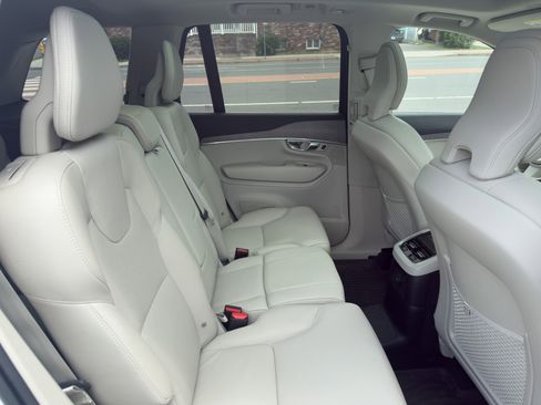 Certified 2023 Volvo XC90 T8 Plus w/ Protection Package image 33