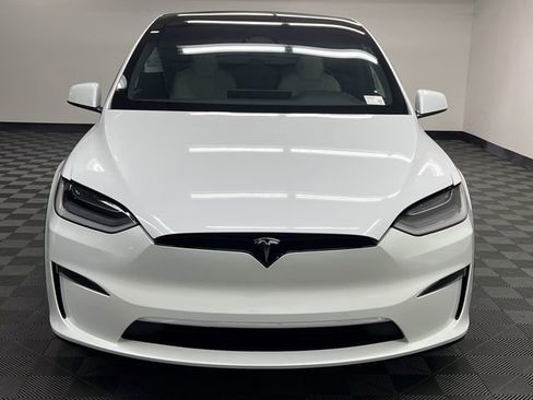 Used 2022 Tesla Model X AWD/4WD image 3