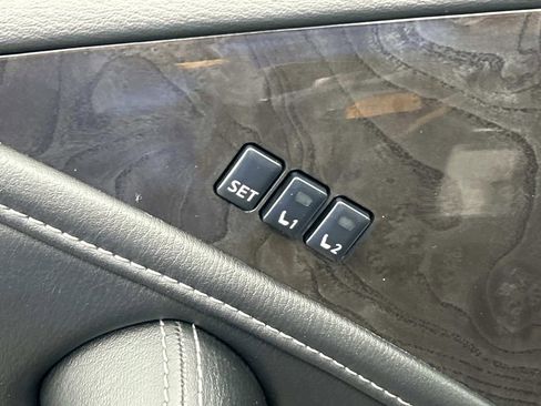 Used 2024 INFINITI QX80 Luxe image 26