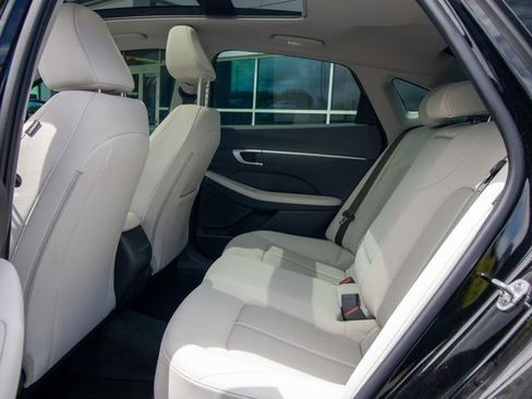 Used 2024 Hyundai Sonata SEL w/ Convenience Package FWD image 7
