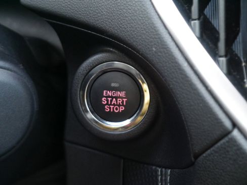 Used 2024 Subaru Forester Limited image 28