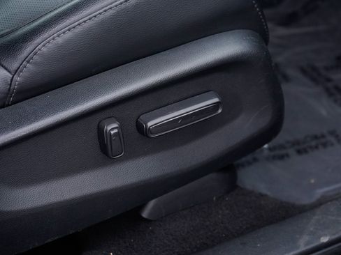Used 2017 Honda CR-V EX-L image 31