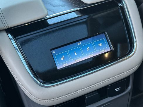 Used 2024 Lincoln Navigator Reserve image 14