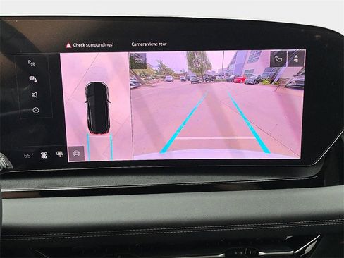 Certified 2025 Audi Q6 e-tron Premium w/ Convenience Package image 26