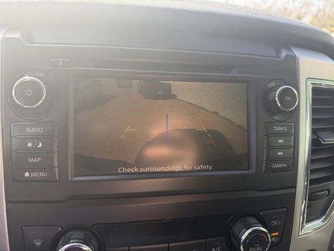 Used 2019 Nissan Titan PRO-4X AWD/4WD image 34