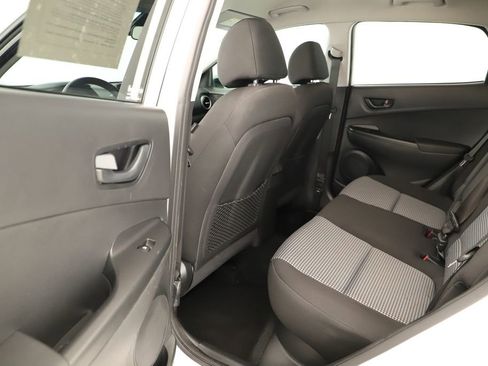 Used 2021 Hyundai Kona SEL FWD image 31