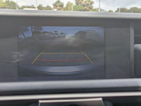 Used 2019 Lexus IS 300 F Sport w/ F Sport Package RWD image 20