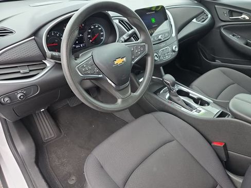 Used 2023 Chevrolet Malibu LT FWD image 16