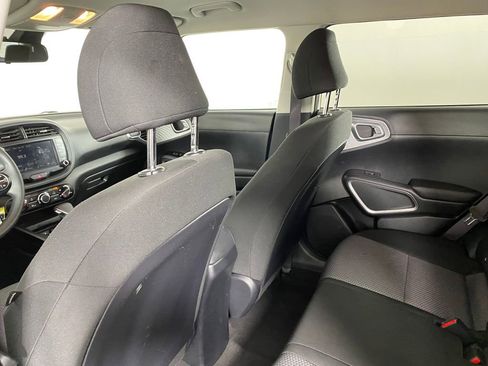 Used 2023 Kia Soul LX w/ Option Group 015 image 27