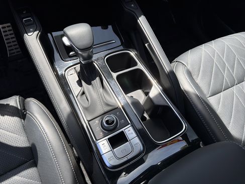 Used 2024 Kia Telluride SX Prestige X-Line AWD/4WD image 30