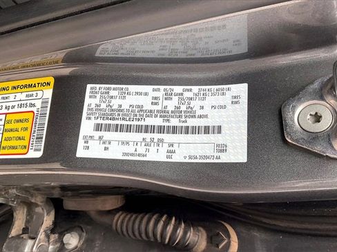 Used 2024 Ford Ranger XL image 32