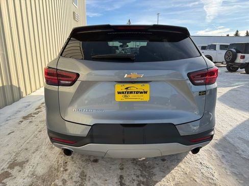 Used 2025 Chevrolet Blazer LT image 6