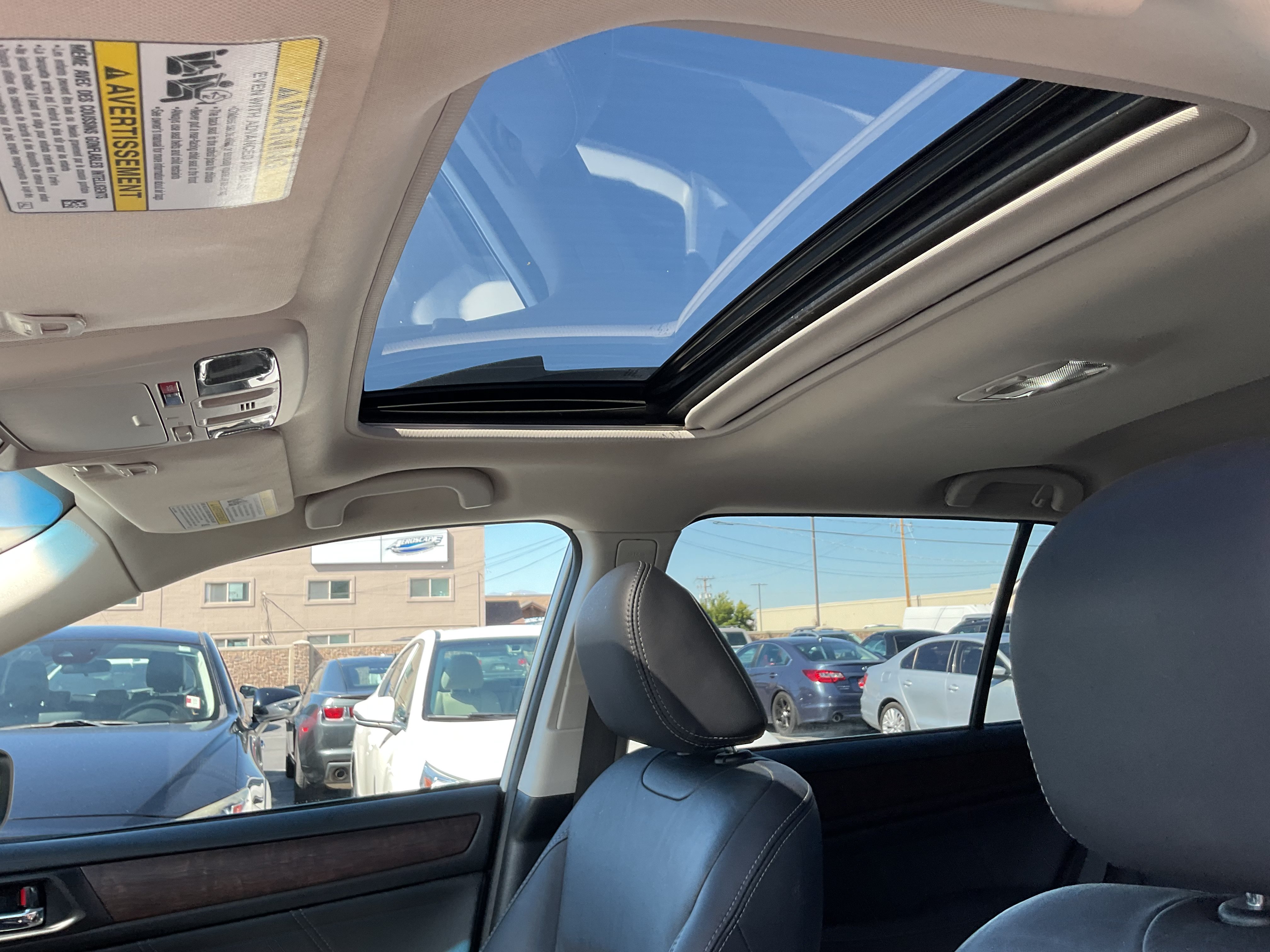Used 2018 Subaru Outback 3.6R Limited AWD/4WD image 15