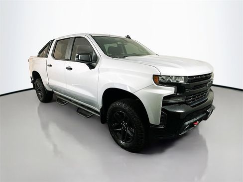 Used 2019 Chevrolet Silverado 1500 LT Trail Boss w/ Convenience Package image 1