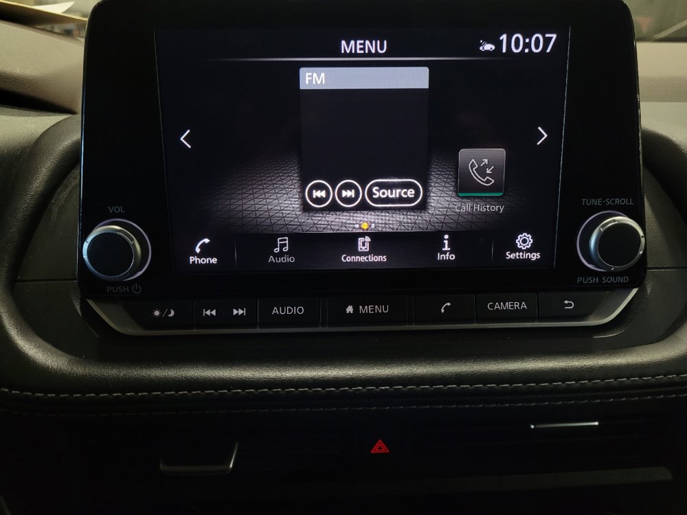 Used 2023 Nissan Rogue SV AWD/4WD image 25