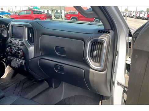 Used 2022 Chevrolet Silverado 1500 RST AWD/4WD image 18