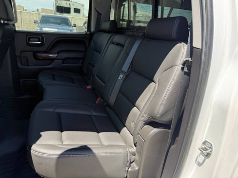 Used 2018 GMC Sierra 1500 SLT AWD/4WD image 17