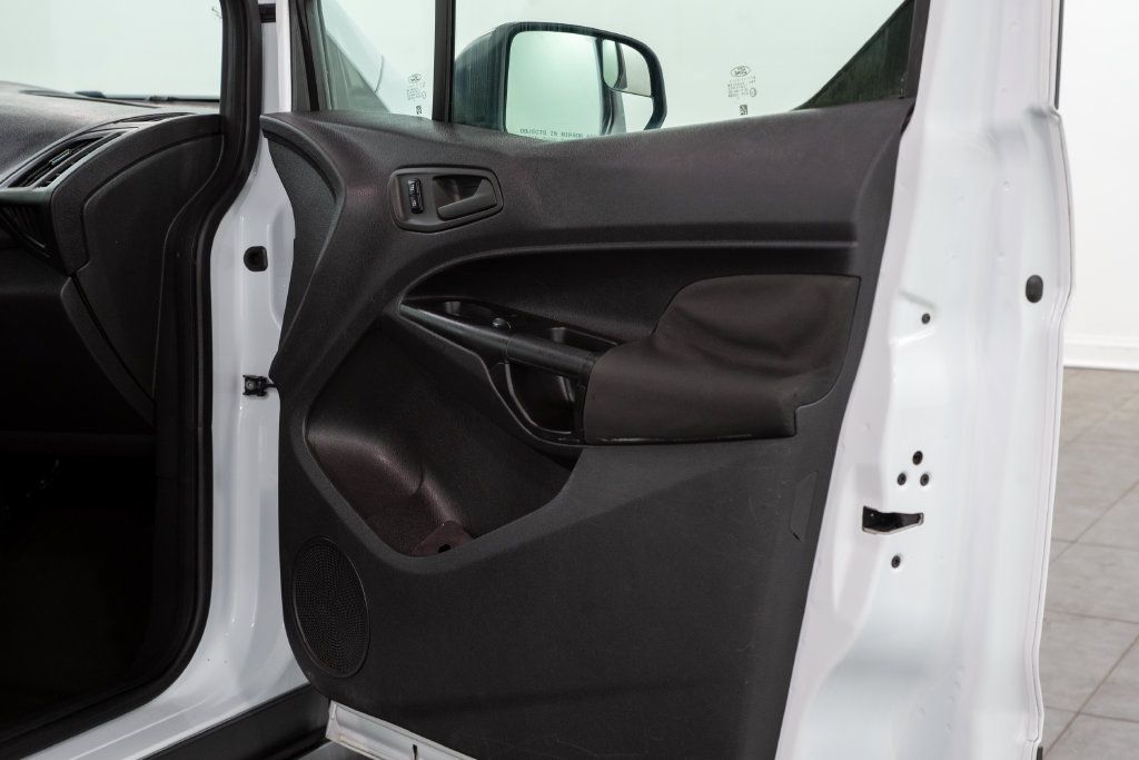 Used 2016 Ford Transit Connect XL FWD image 14