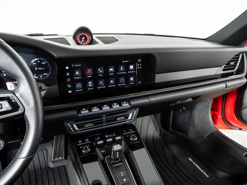 Certified 2024 Porsche 911 Carrera T RWD image 13