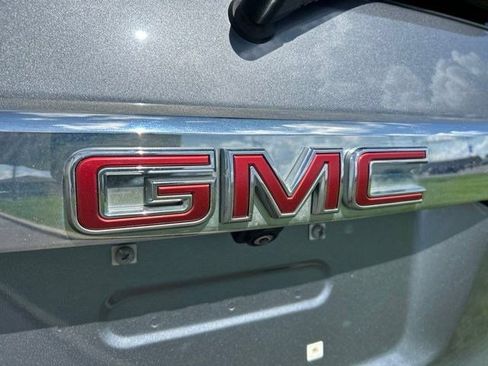 Used 2021 GMC Acadia SLE w/ Driver Convenience Package AWD/4WD image 59
