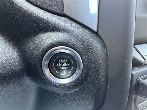 Used 2023 GMC Sierra 1500 Pro w/ Pro Value Package AWD/4WD image 19
