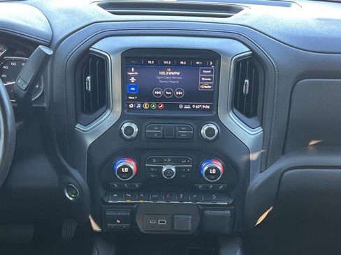 Used 2020 GMC Sierra 1500 SLT w/ SLT Premium Plus Package image 5