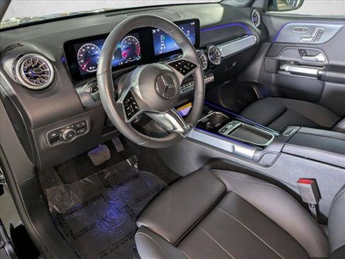 Certified 2025 Mercedes-Benz GLB 250 4MATIC image 13