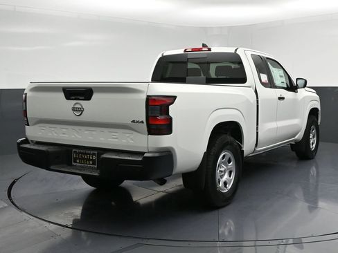 New 2026 Nissan Frontier S image 4