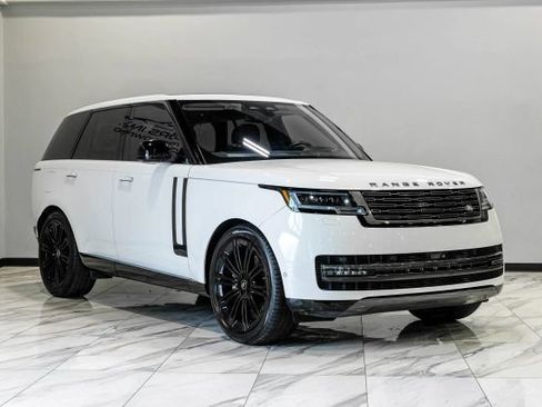 Used 2023 Land Rover Range Rover SE AWD/4WD image 8