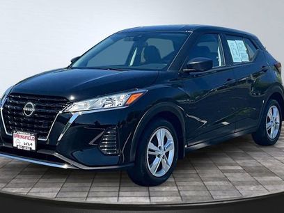 Used 2025 Nissan Kicks Play S
