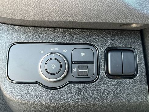 New 2025 Mercedes-Benz Sprinter 2500 image 18