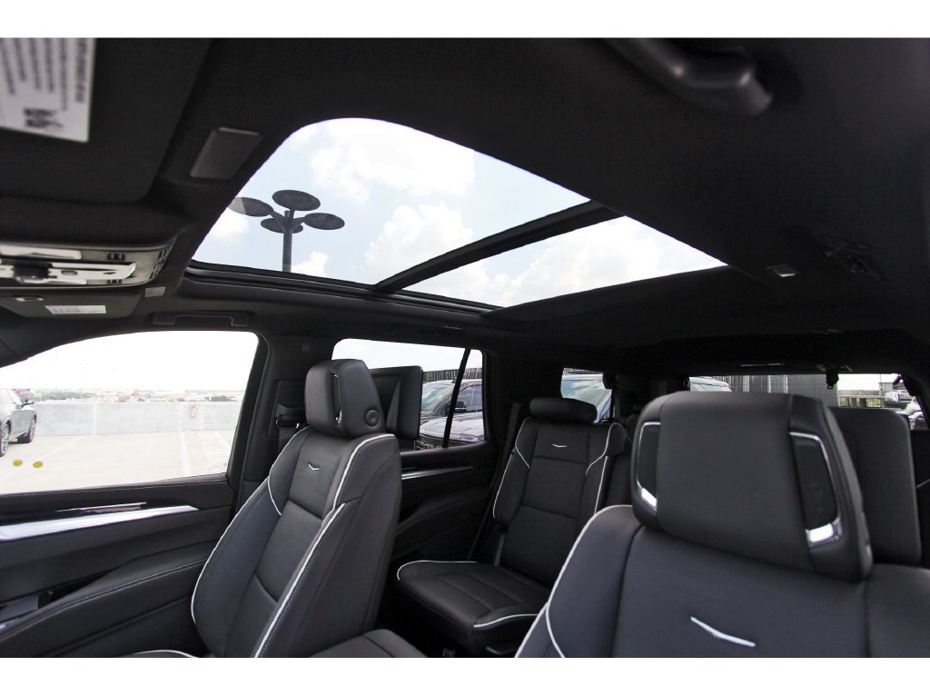 New 2027 Cadillac Escalade Sport w/ Touring Package AWD/4WD image 24