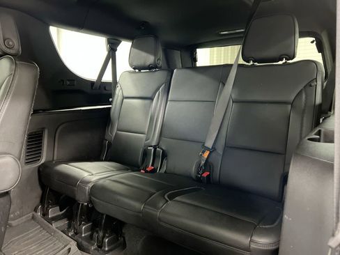 Used 2023 GMC Yukon XL Denali image 25