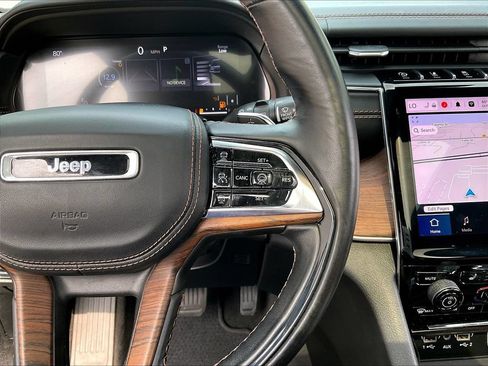 Used 2021 Jeep Grand Cherokee L Summit w/ Advanced Protech Group IV AWD/4WD image 14