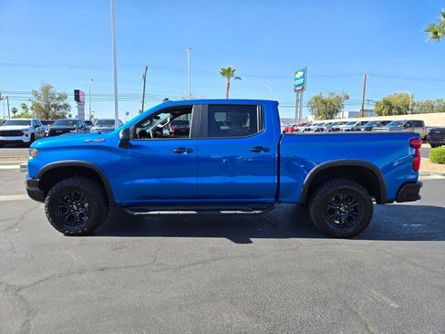 Used 2023 Chevrolet Silverado 1500 ZR2 w/ Technology Package AWD/4WD image 3