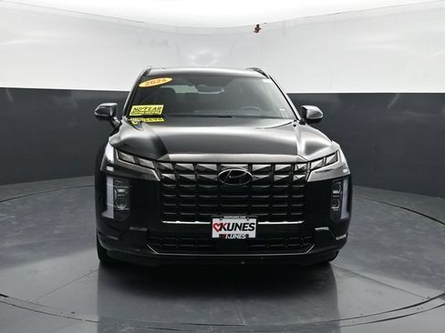 Used 2024 Hyundai Palisade Calligraphy AWD/4WD image 2
