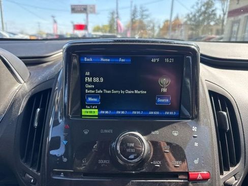 Used 2013 Chevrolet Volt Premium w/ Premium Trim Package FWD image 29