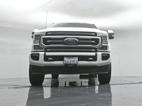 Used 2022 Ford F250 Platinum w/ FX4 Off-Road Package AWD/4WD image 49