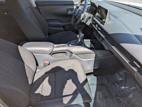 Used 2025 Honda HR-V LX image 20