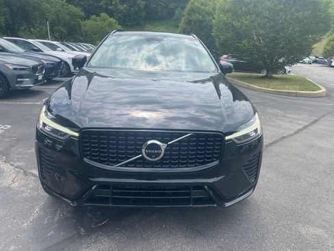 Used 2023 Volvo XC60 B5 Plus w/ Climate Package AWD/4WD image 8