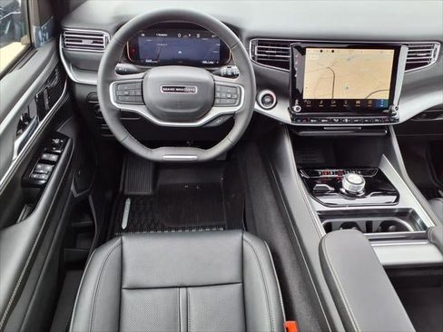 New 2026 Jeep Grand Wagoneer 4WD w/ Premium Group I image 37