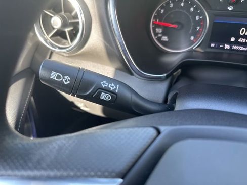 Used 2025 Chevrolet Blazer LT AWD/4WD image 21