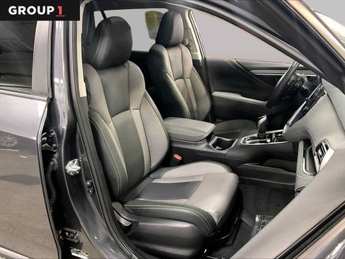 Used 2025 Subaru Outback Onyx Edition AWD/4WD image 9