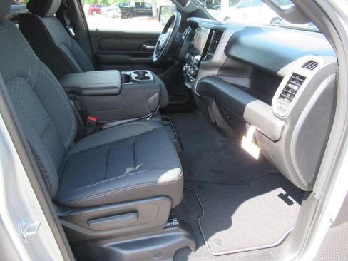 New 2026 RAM 1500 Express RWD image 10