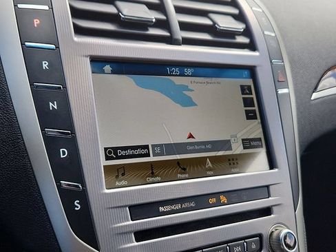 Used 2019 Lincoln MKZ Reserve w/ Reserve Plus Package AWD/4WD image 19