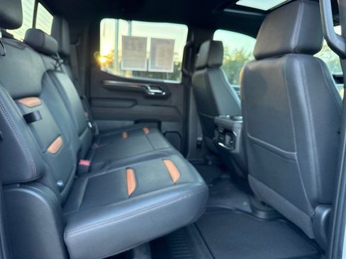 Used 2023 GMC Sierra 1500 AT4 w/ AT4 Premium Package image 17